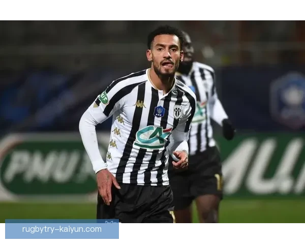 洛卡特利中场价值稳健，近期表现令人关注，助力球队争夺重要积分。